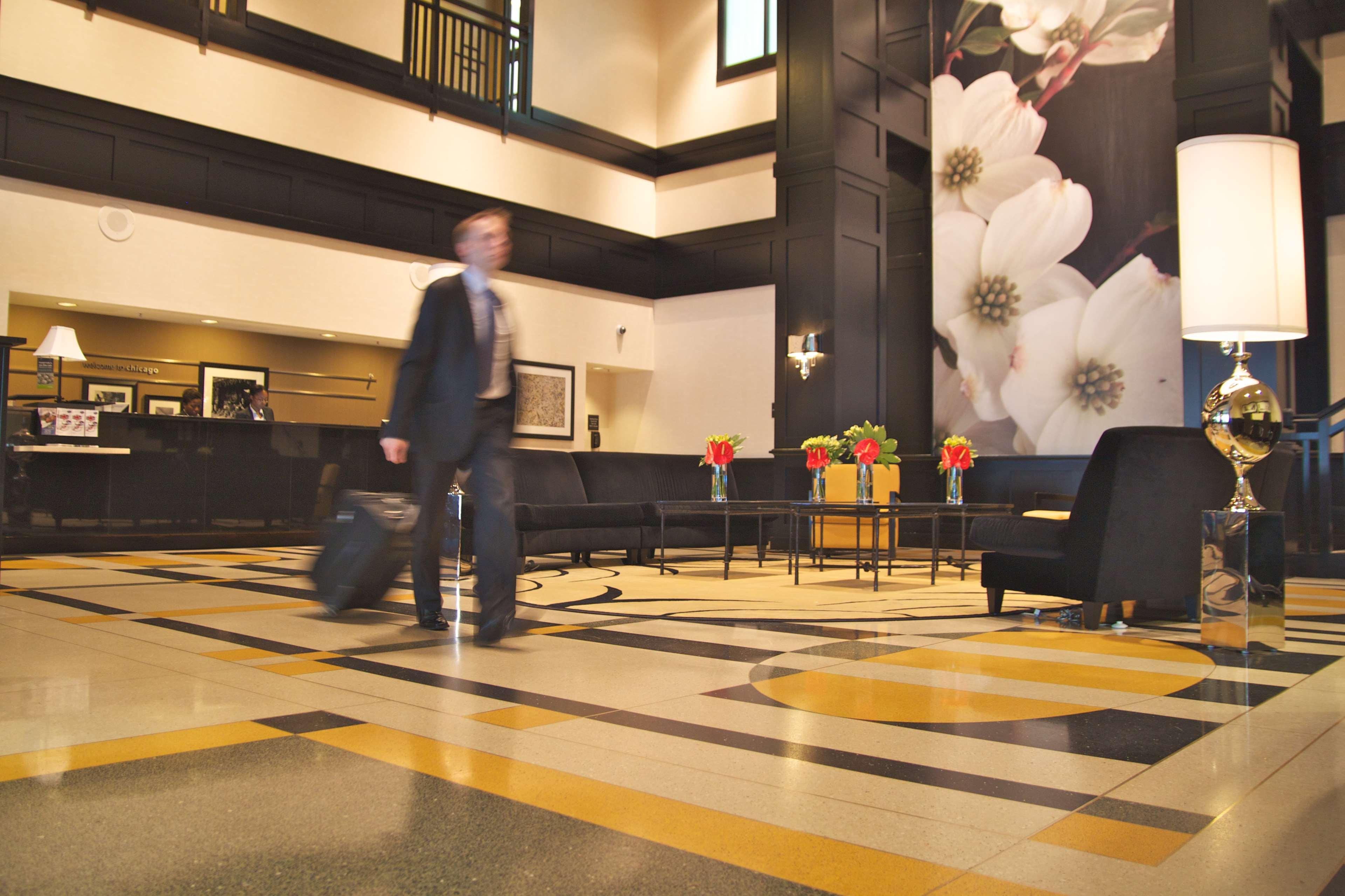 Hampton Inn & Suites Chicago-Downtown Beltér fotó